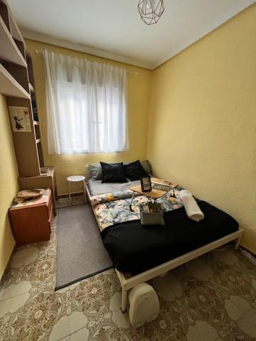 Gemuetliches Zimmer "Gold" Fuer 2 Personen Und Katzenliebhaber Valencia Exterior photo